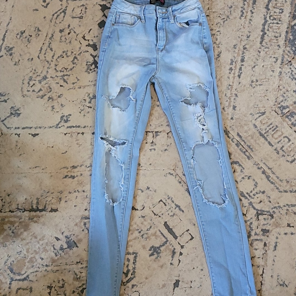 Skinny jeans